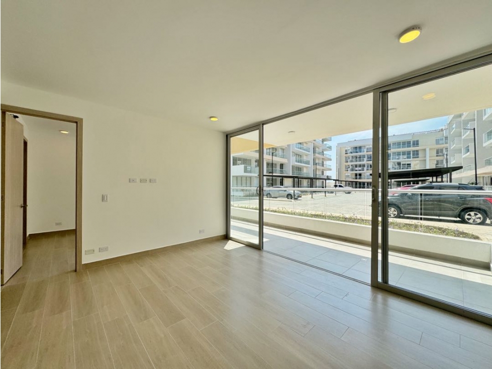 Venta apartamento una habitacion ALTANA vista interna Serena del Mar — foto 4
