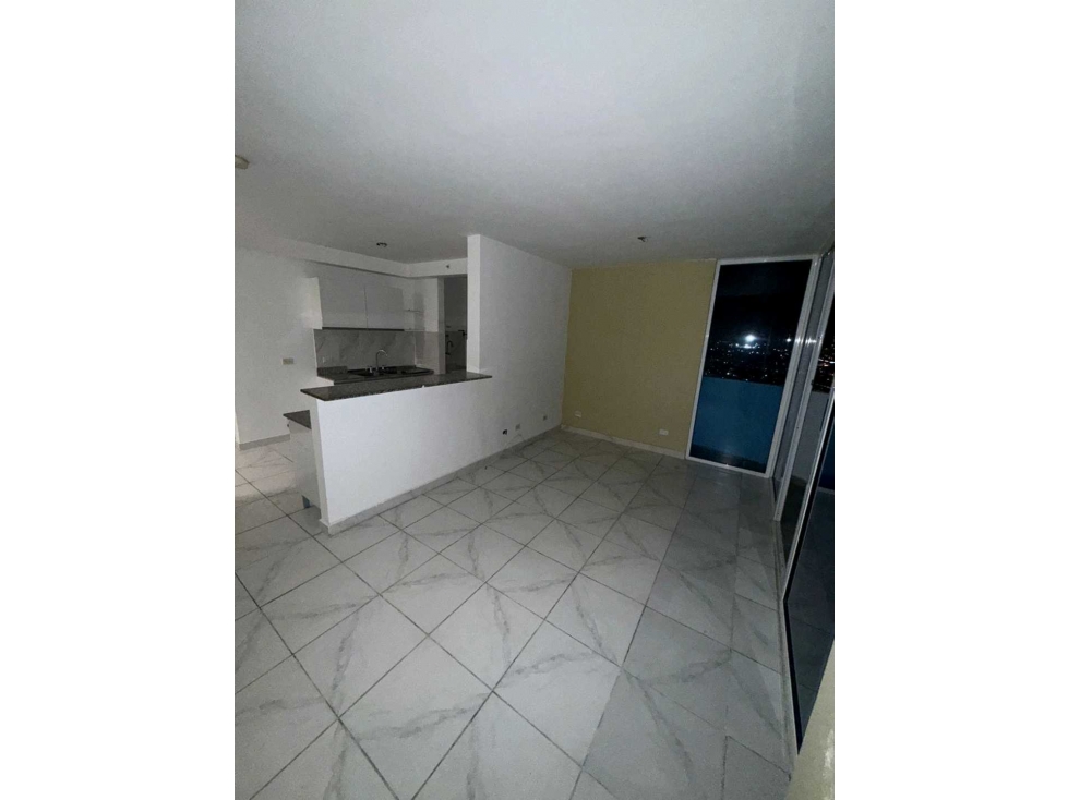 VENTA APARTAMENTO VIA ESPAÑA PISO ALTO CON BALCON PH MILLENIALS — foto 2