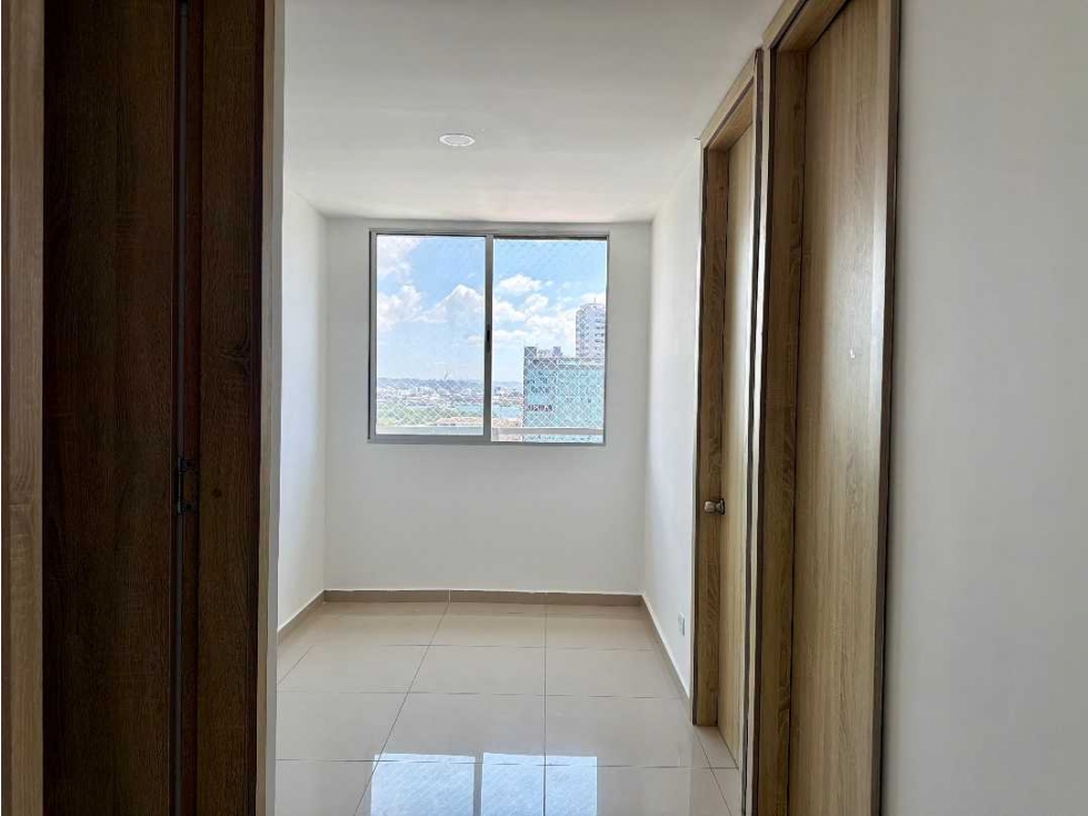 VENTA APARTAMENTO VISTA A LA BAHIA EDIFICIO CRUX MANGA CARTAGENA — foto 6