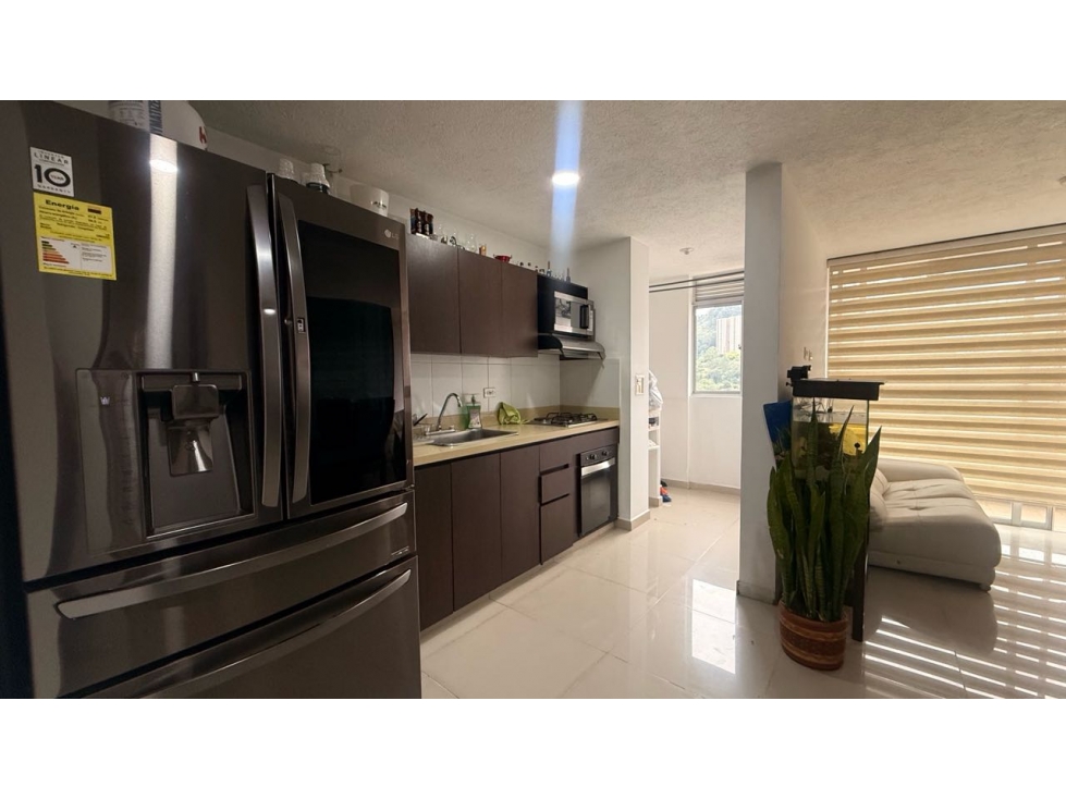 VENTA APARTAMENTO ZONA PLANA DE SABANETA A 5 min ESTACIÓN METRO — foto 2