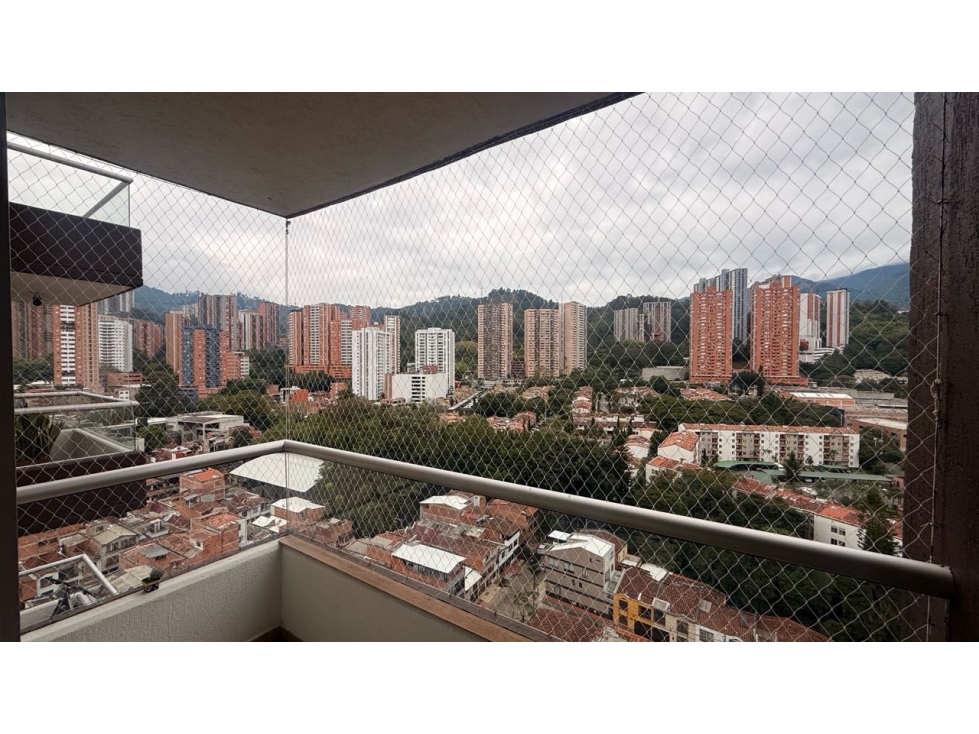 VENTA APARTAMENTO ZONA PLANA DE SABANETA A 5 min ESTACIÓN METRO — foto 3
