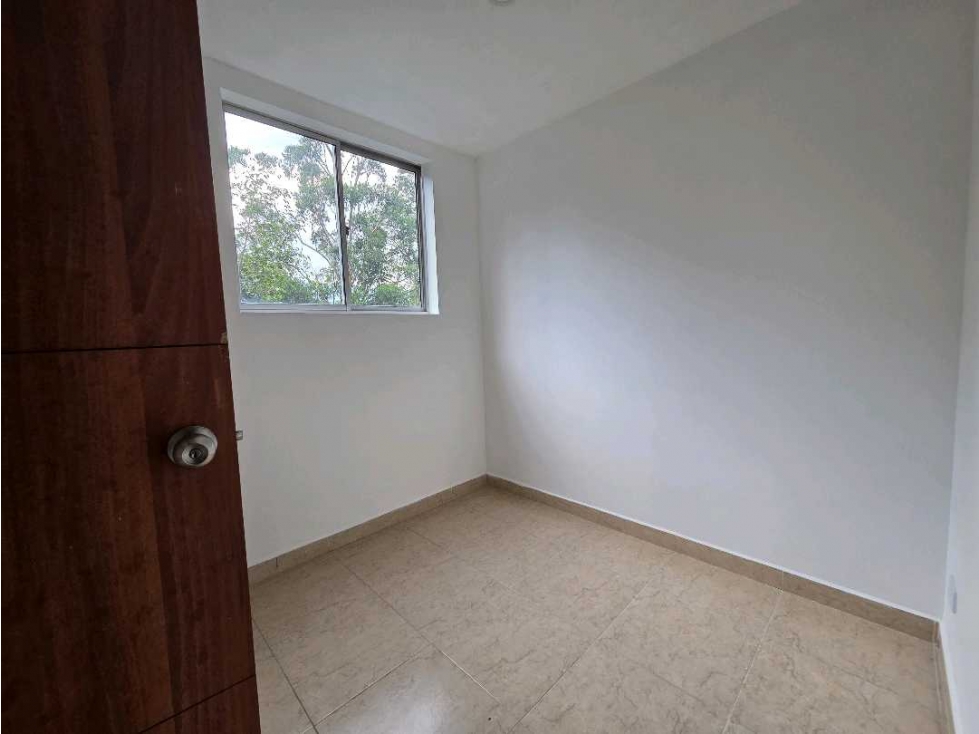Venta Apartamento Zuñiga Envigado 93.4m2 Porteria 24/7 — foto 5