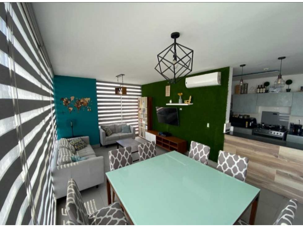 VENTA APARTAMENTO CASI NUEVO EN PH LOMA VISTA TOWER 3 RECAMARAS