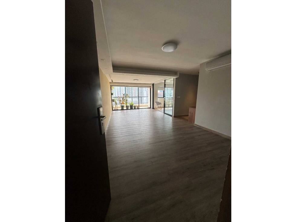 VENTA DE APARTAMENTO EN PH BALBOA BAY REMODELADO - AVE. BALBOA - SG — foto 2