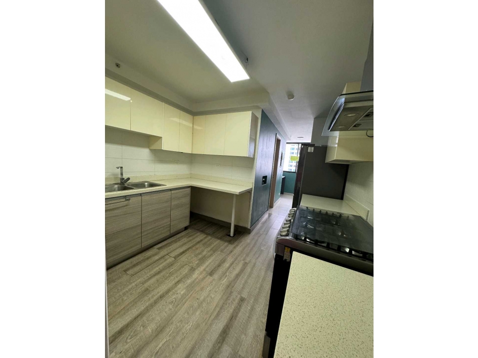 VENTA DE APARTAMENTO EN PH BALBOA BAY REMODELADO - AVE. BALBOA - SG — foto 4