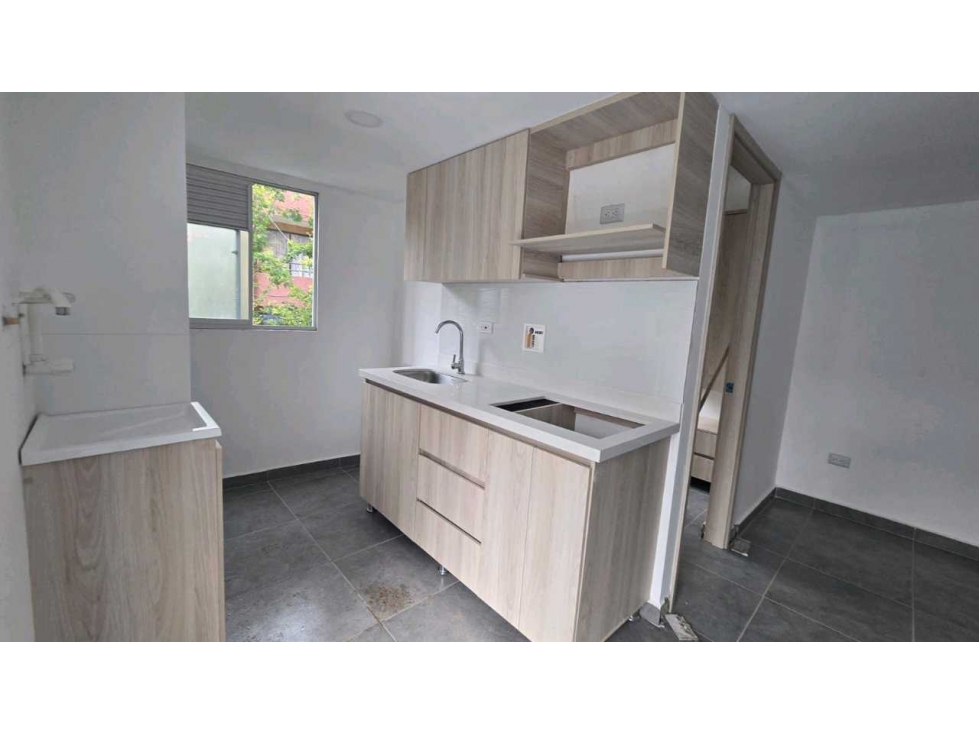 VENTA APARTAMENTOS EN SABANETA SECTOR ENTREAMIGOS PARA ESTRENAR