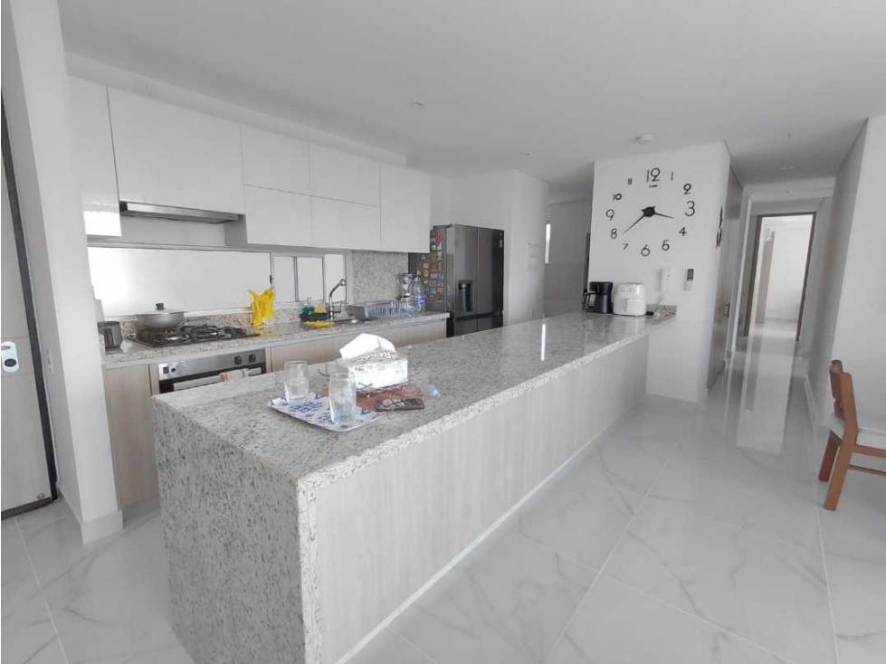 VENTA APARTAMENTOS SERENA DEL MAR CARATAGENA - Zona el gran canal — foto 3