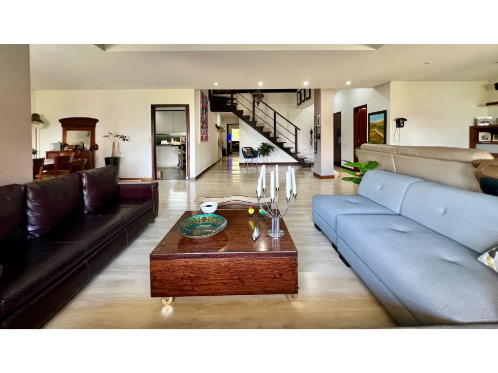 Venta aprtamento P.H. Duplex El Poblado la tomatera