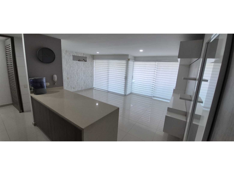 VENTA APTO VILLACAROLINA 105 MTS PISO ALTO SOMBRA