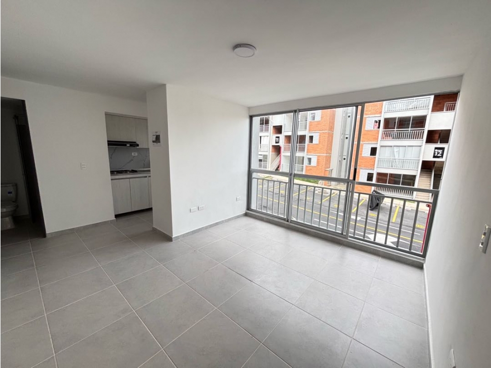 VENTA APARTAMENTO DE TRES HABITACIONES SECTOR LA GIRALDA DOSQUEBRADAS