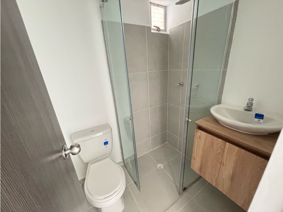 VENTA APARTAMENTO DE TRES HABITACIONES SECTOR LA GIRALDA DOSQUEBRADAS — foto 5