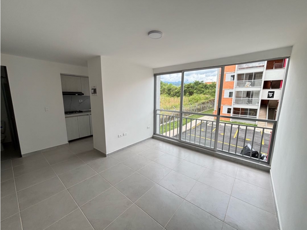 VENTA APARTAMENTO DE TRES HABITACIONES SECTOR LA GIRALDA DOSQUEBRADAS