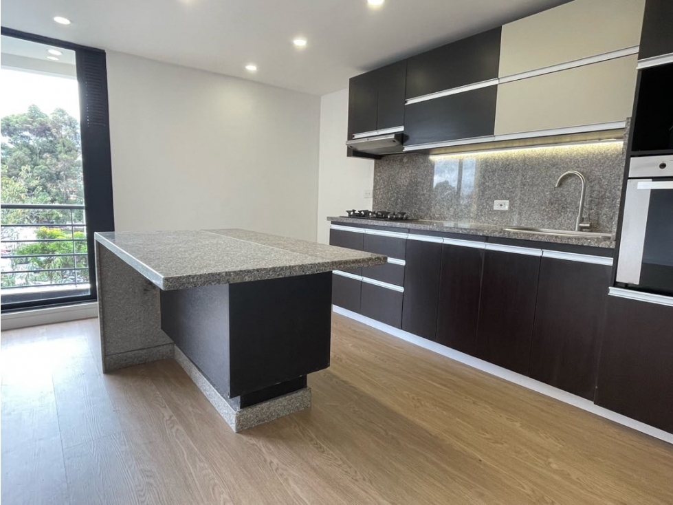 VENTA APTO ALHAMBRA — foto 2
