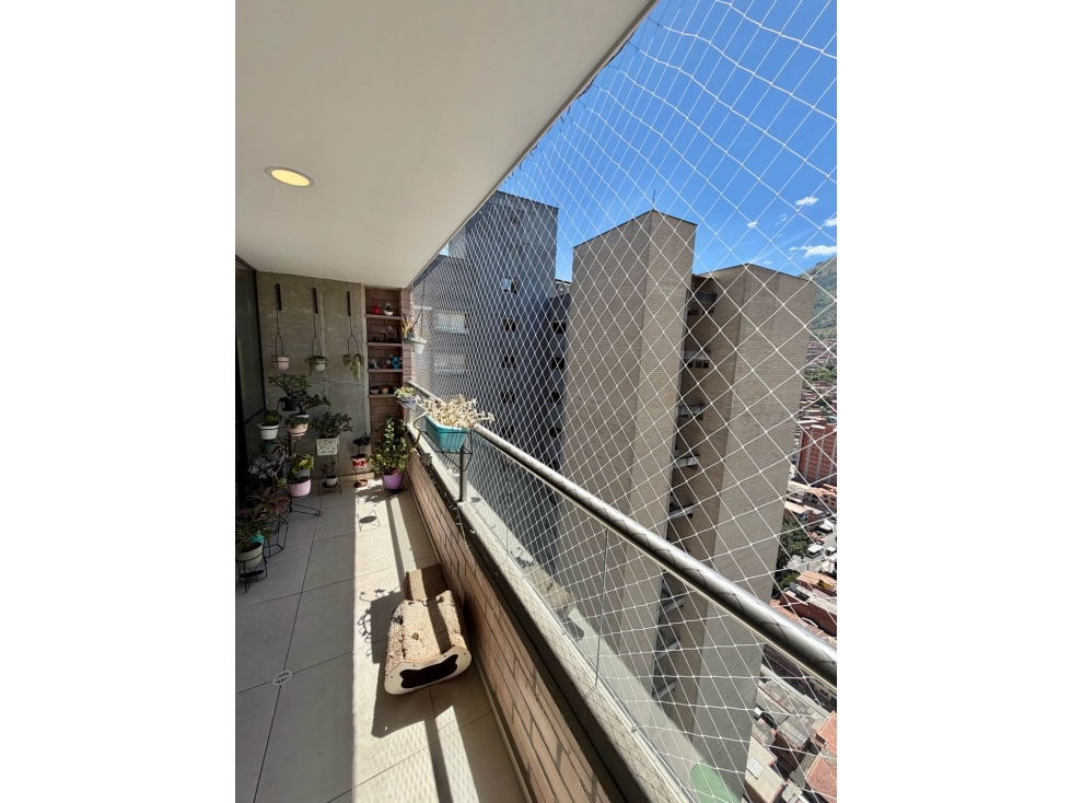 Venta apto Altea plaza / Frente del tránsito bello — foto 3