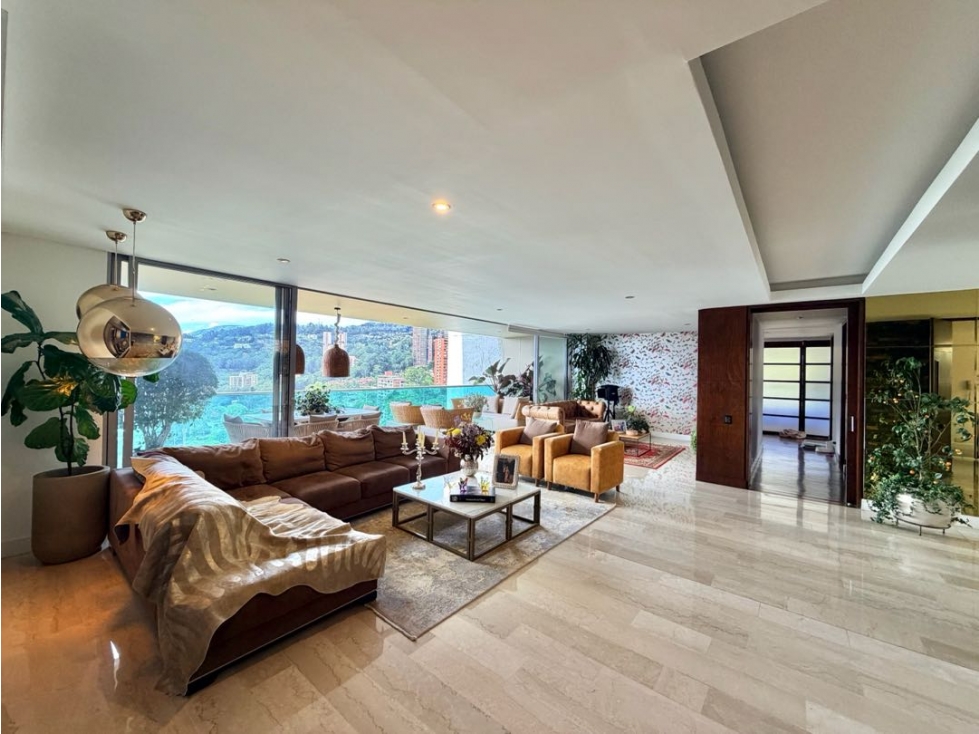 Venta Apto Amoblado | La Calera El Poblado | 245 m² | Vista Abierta — foto 2