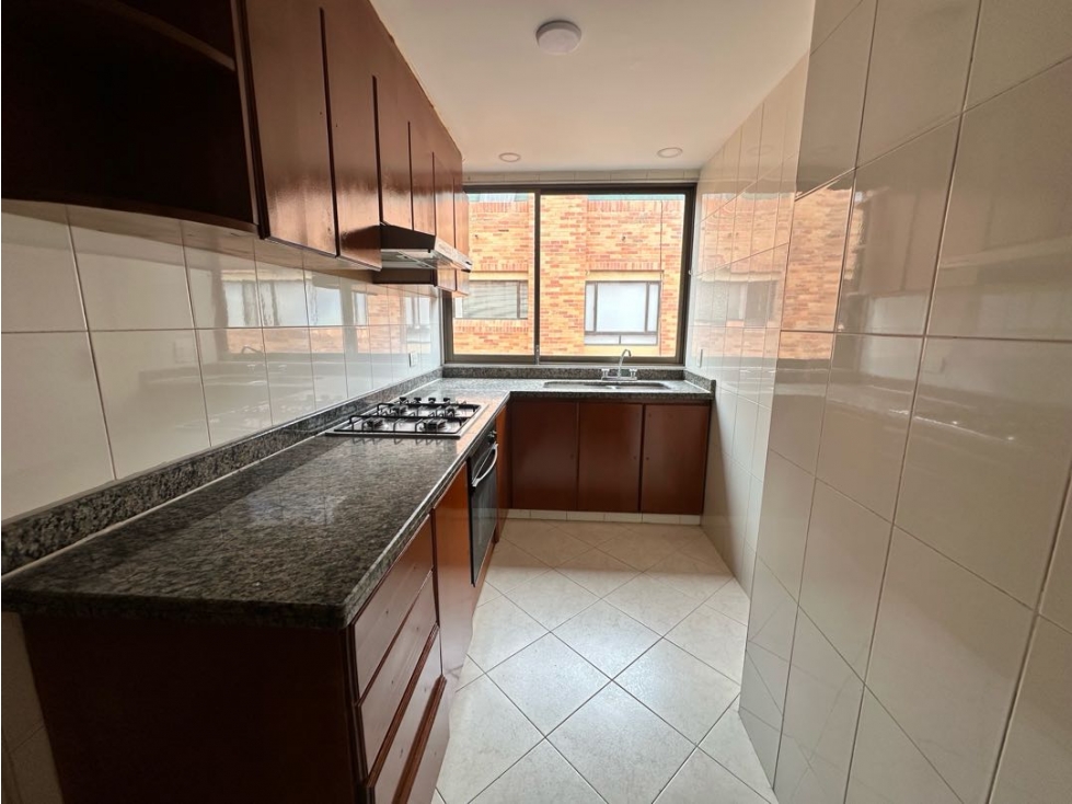 VENTA APTO CON TERREZA, MOLINOS DEL NORTE, BOGOTÁ — foto 4