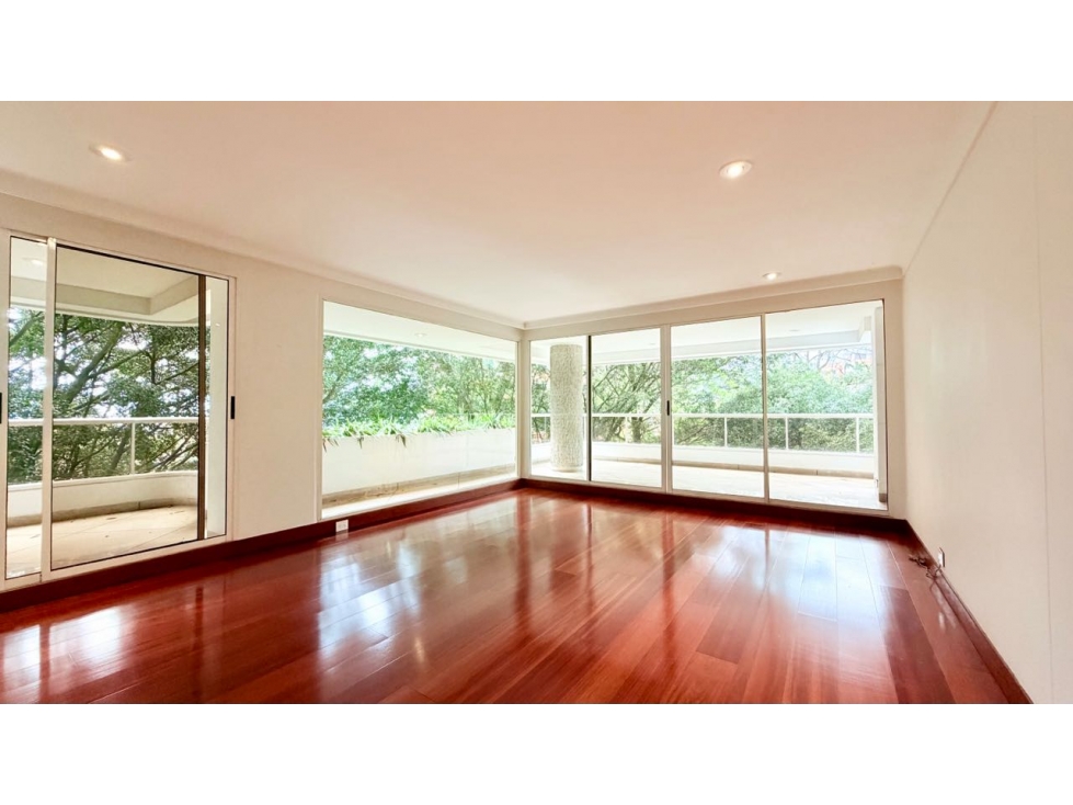 Venta apto con terraza Poblado Los Balsos El Poblado Medellin — foto 2