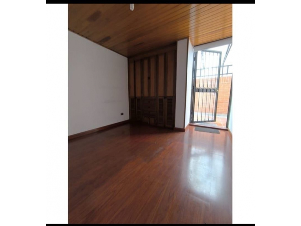 Venta apto duplex en Cedritos con.terraza — foto 6