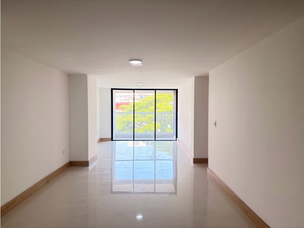 Venta Apto en Bellavista oeste de Cali — foto 3
