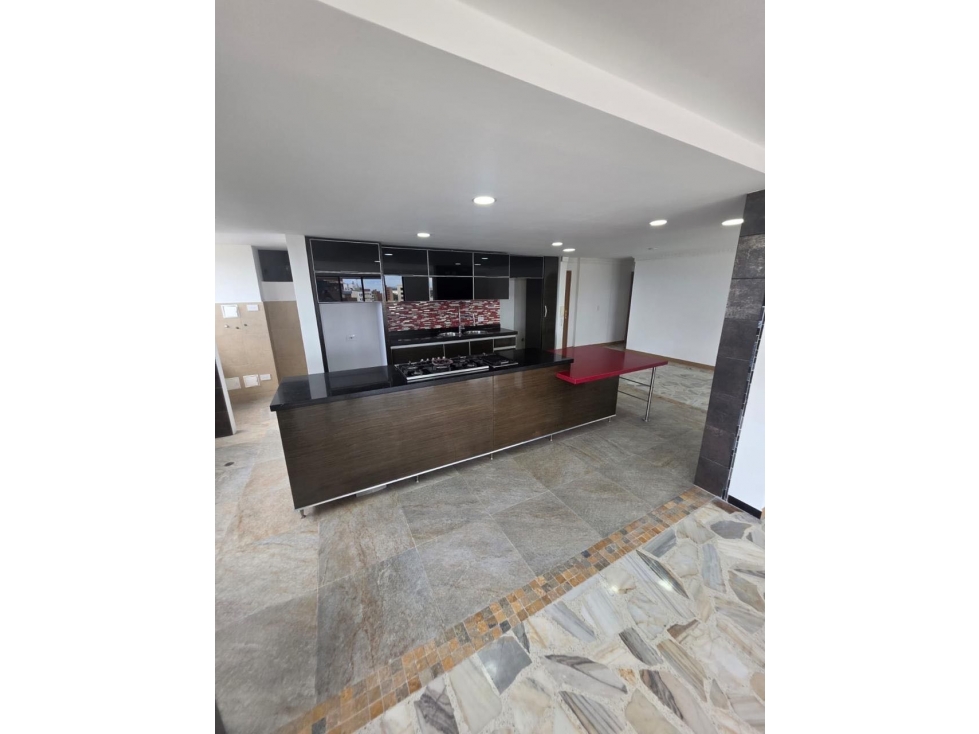 Venta Apto en versalles norte cali.