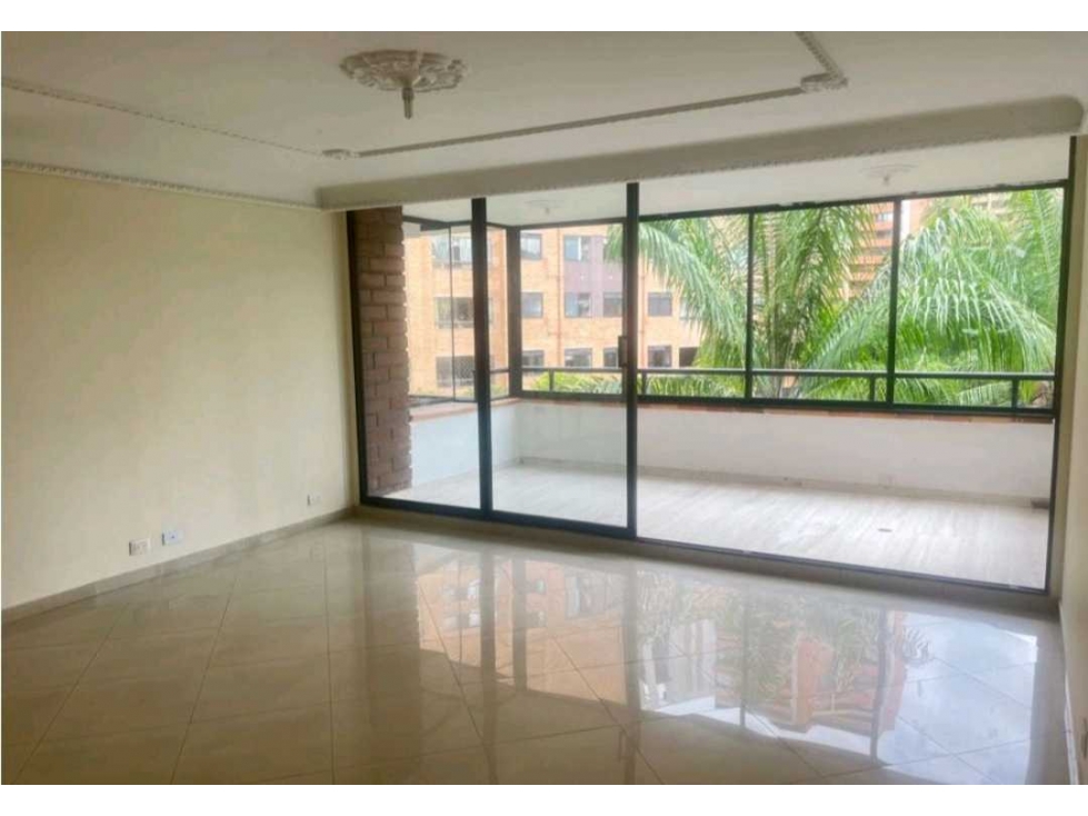 Venta Apartamento El Poblado Sector de Castilla Medellín — foto 2