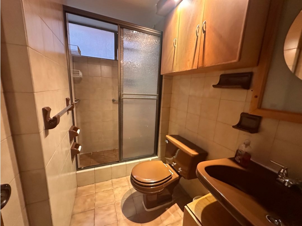 VENTA APTO PARA REMODELAR, CEDRITOS, BOGOTA — foto 3