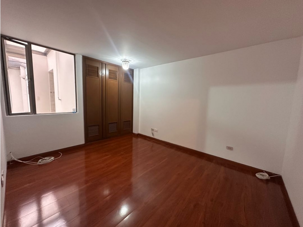 VENTA APTO PARA REMODELAR, CEDRITOS, BOGOTA — foto 2