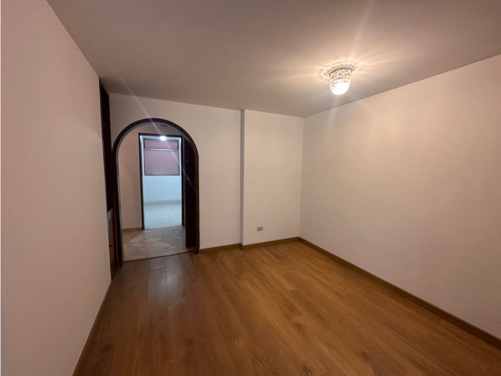 VENTA APTO PARA REMODELAR, CEDRITOS, BOGOTA — foto 5
