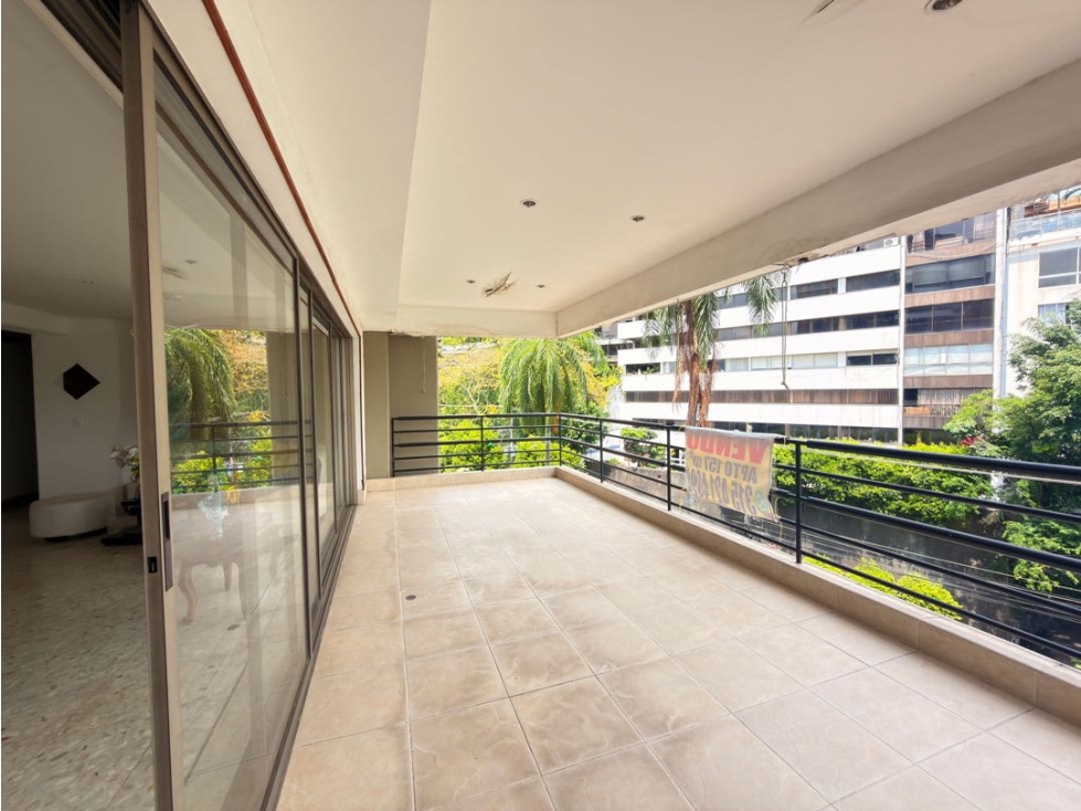 Venta Apto para remodelar en Santa Teresita oeste Cali.