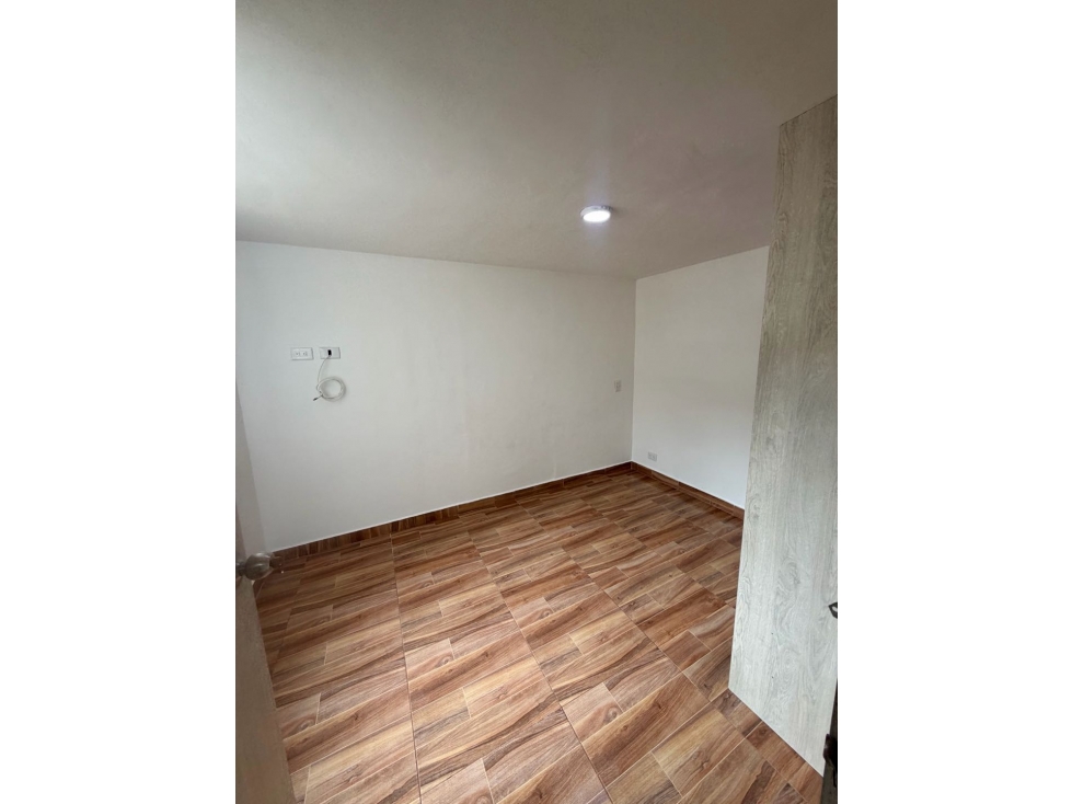 Venta apto parque alto/ Bello — foto 2