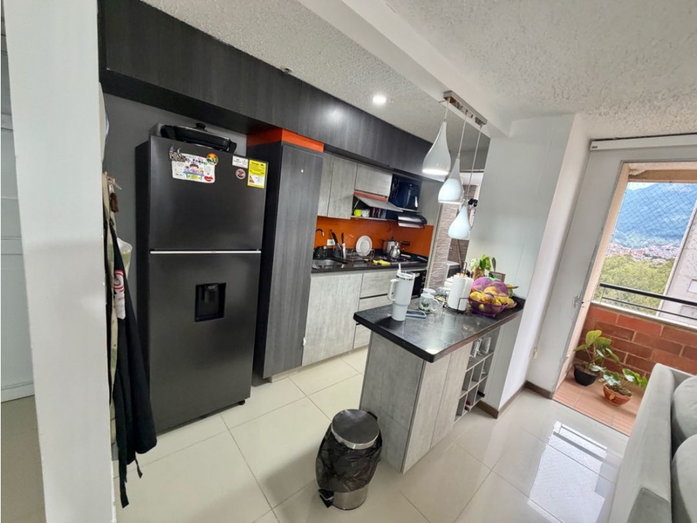 Venta apto puerto nuevo/ sector los puertos