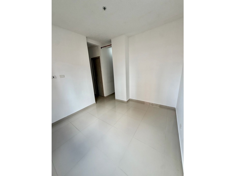 Venta apto Pueto nuevo / cerca a parque fabricato — foto 3
