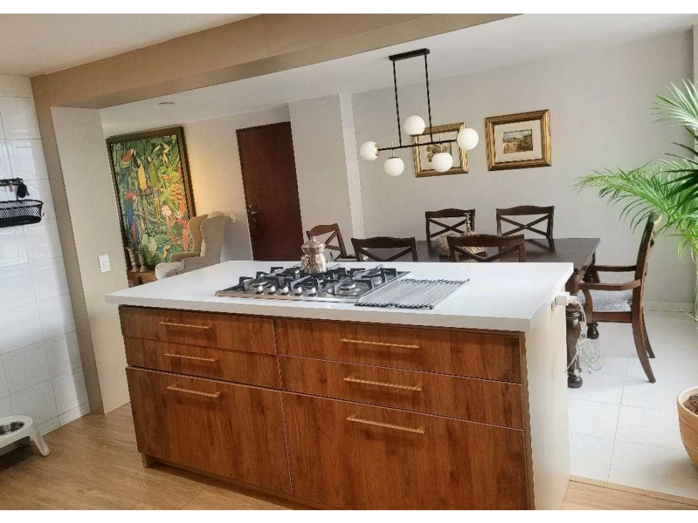 Venta Apto remodelado en el Poblado Balsos cerca de todo — foto 4