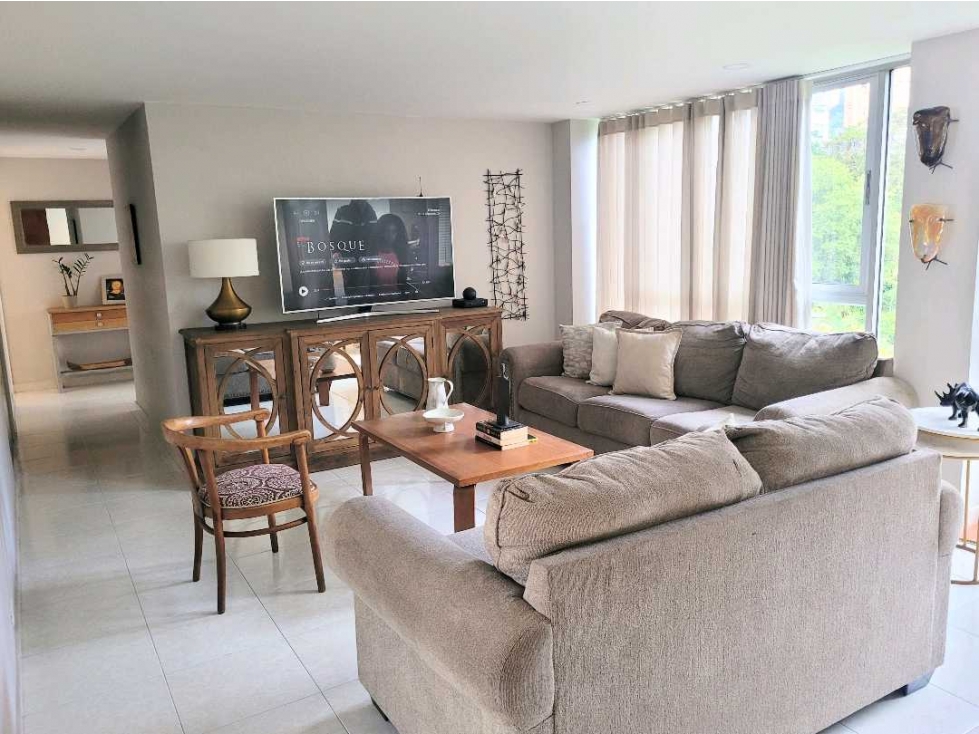 Venta Apto remodelado en el Poblado Balsos cerca de todo — foto 6