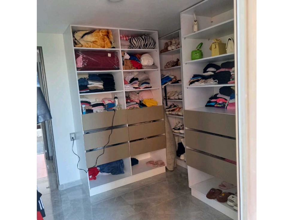 Venta apto sector Belen loma de los Bernal(parte baja) — foto 4