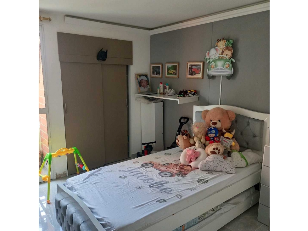 Venta apto sector Belén loma de los bernal remodelado parte baja — foto 4
