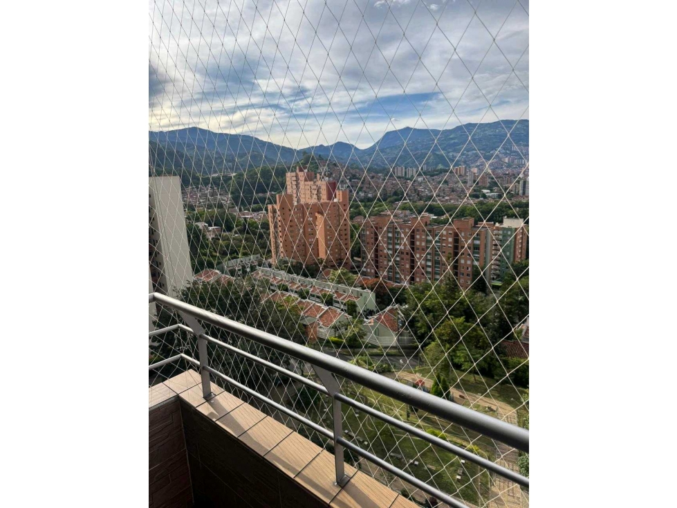 Venta apto sector Belén loma de los bernal parte baja — foto 2