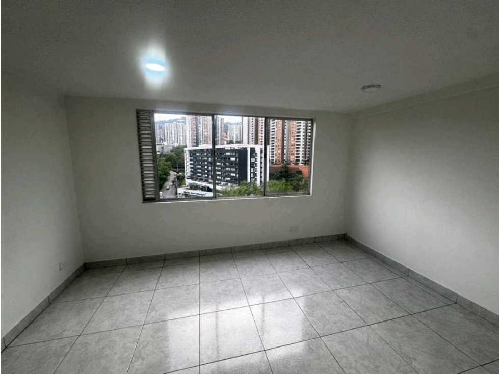 Venta apto sector exclusivo Belen loma de los Bernal — foto 4