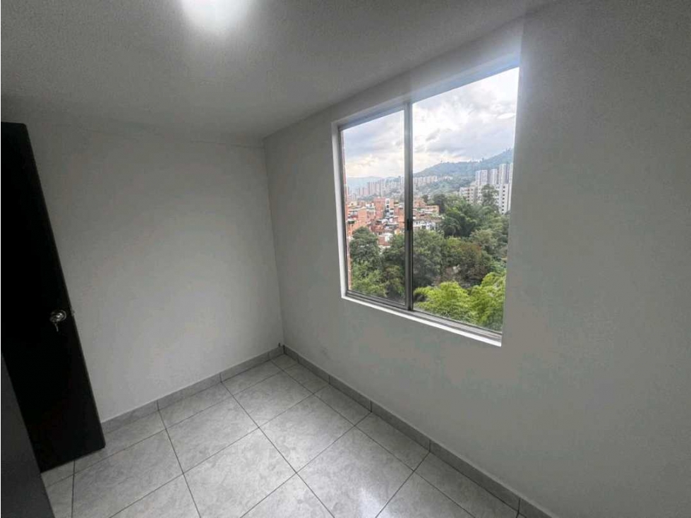 Venta apto sector exclusivo Belen loma de los Bernal — foto 5