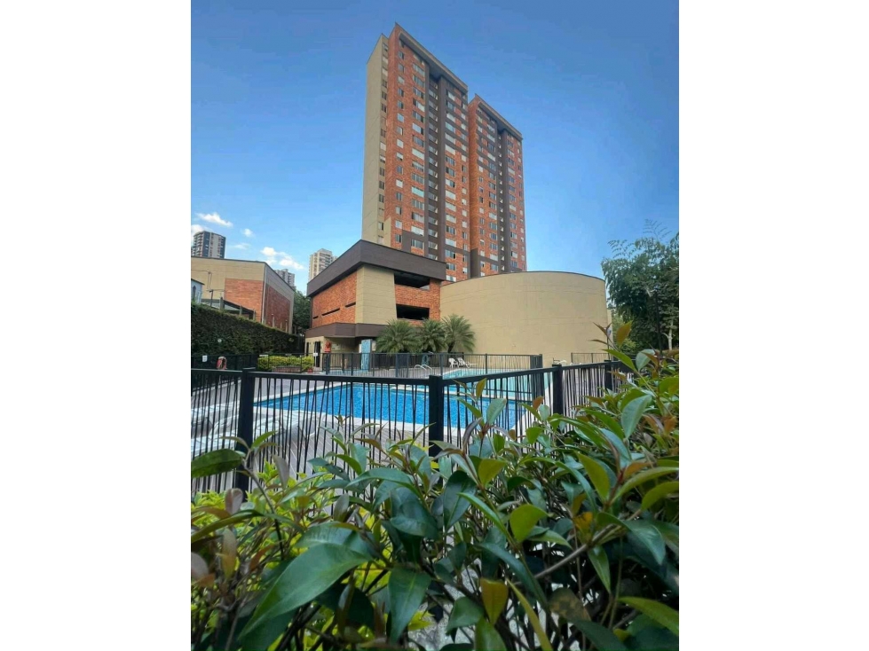 Venta apto sector exclusivo Belen Loma de los Bernal — foto 5