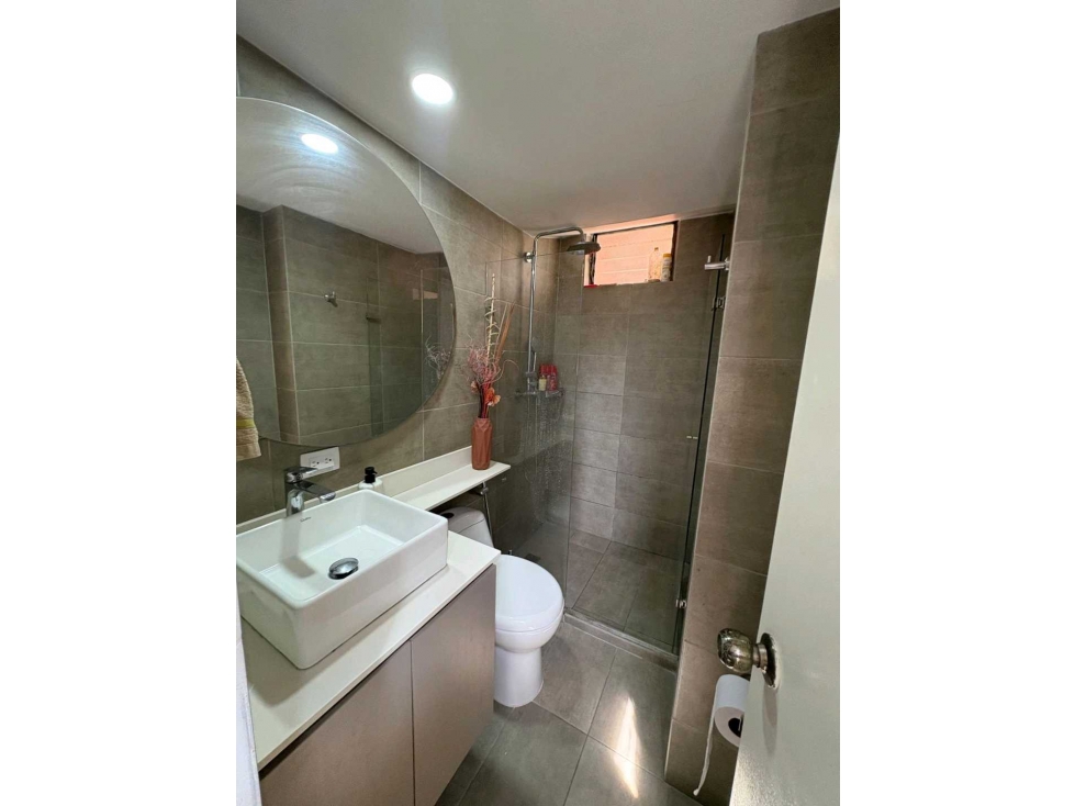 Venta apto sector loma de los bernal — foto 2