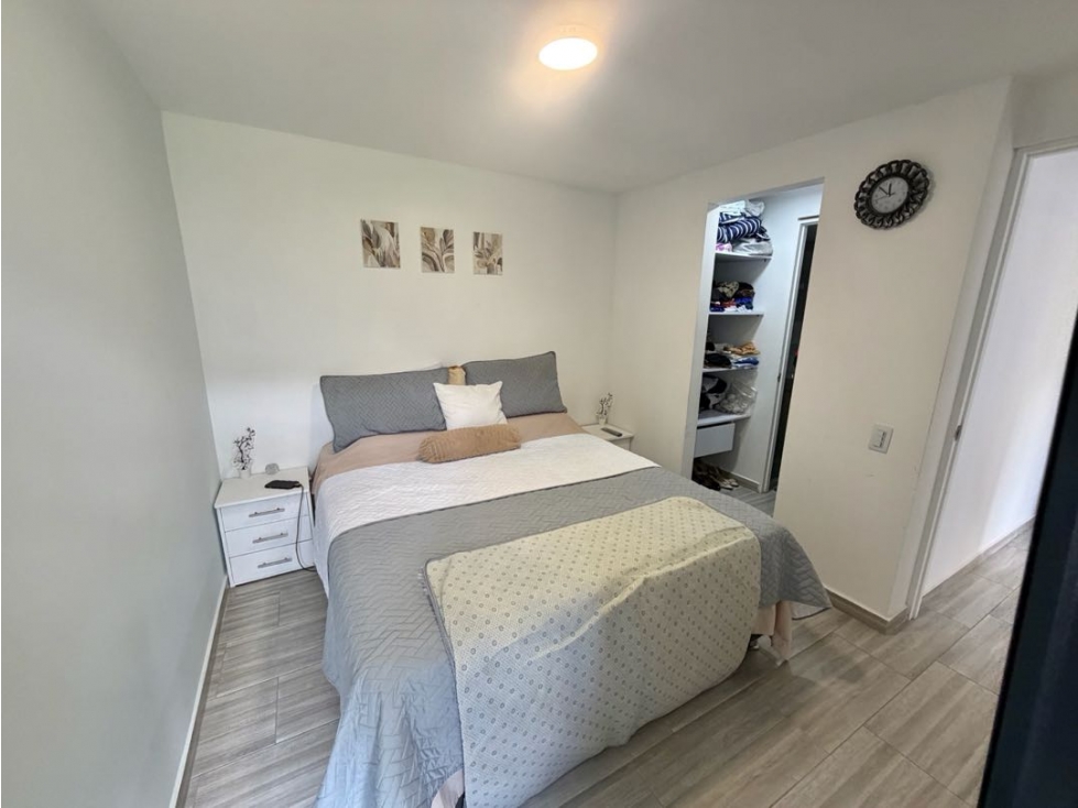 Venta apto Urb Nogales/ san Gabriel Bello