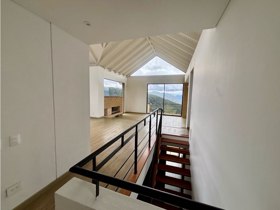 Venta, Arboretto La Calera, 250mts, 3 habs, vista a embalse! — foto 2