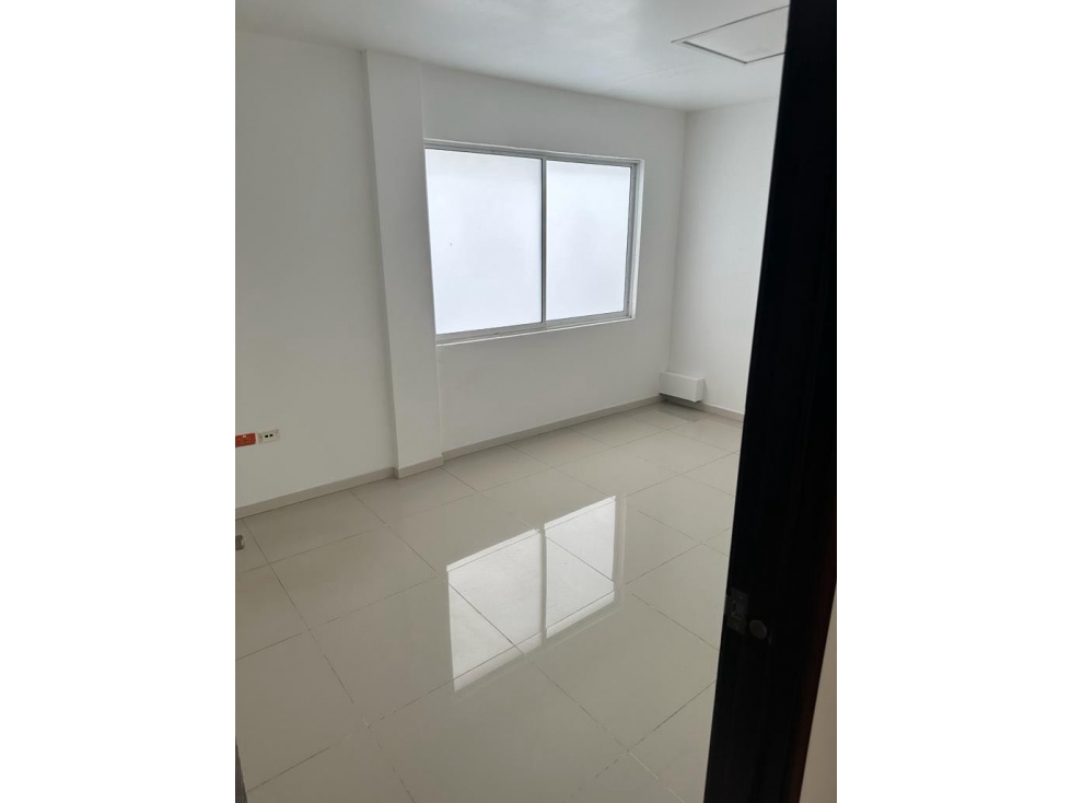 VENTA O ARRENDAMIENTO EDIFICIO TEQUENDAMA EN 7985084 — foto 2