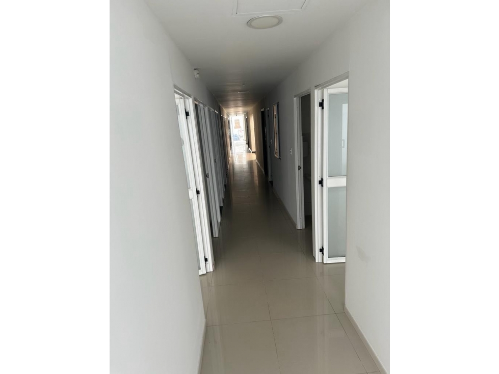 VENTA O ARRENDAMIENTO EDIFICIO TEQUENDAMA EN 7985084 — foto 4