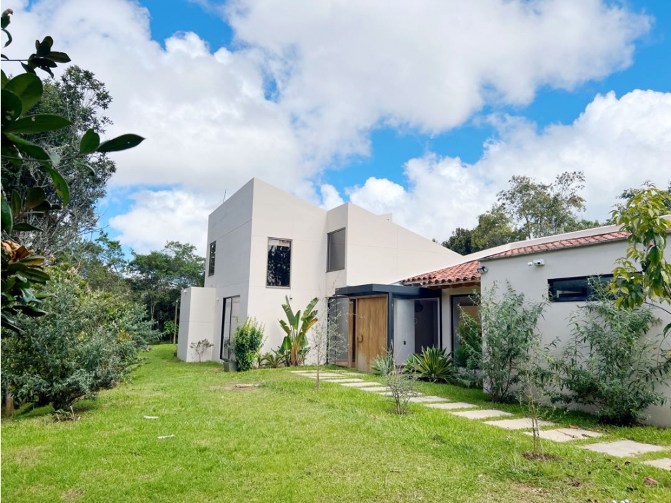 VENTA / ARRIENDO CASA EL RETIRO LA FE EN PARCELACIÓN