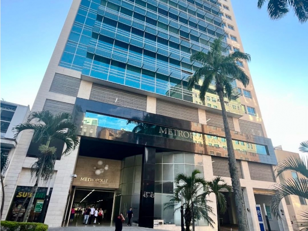 VENTA ARRIENDO OFICINA EN METROPOLITAN BUSINESS CENTER CABECERA - 1