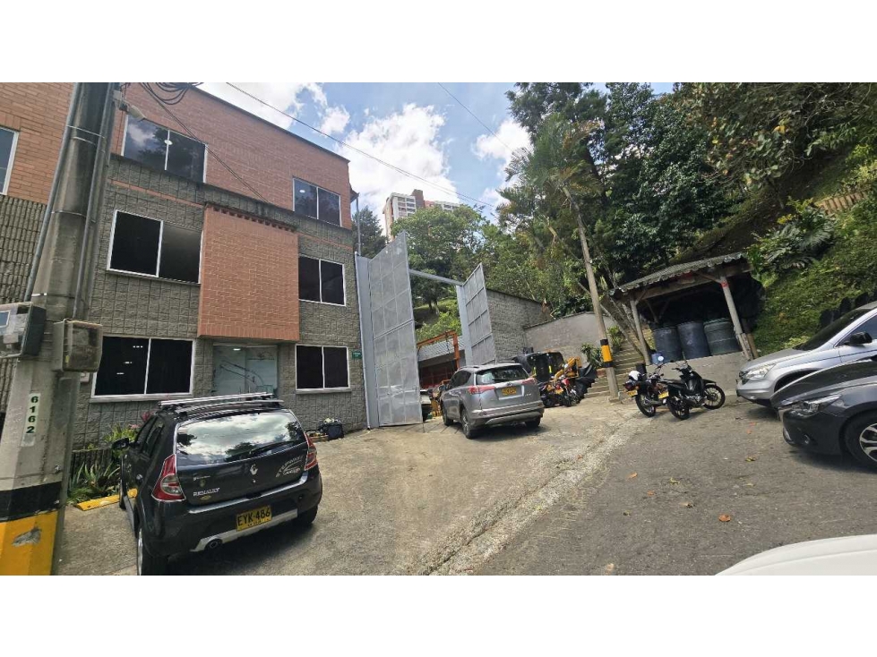 VENTA BODEGA 774 m2 EN UNIDAD CERRADA SABANETA - 1