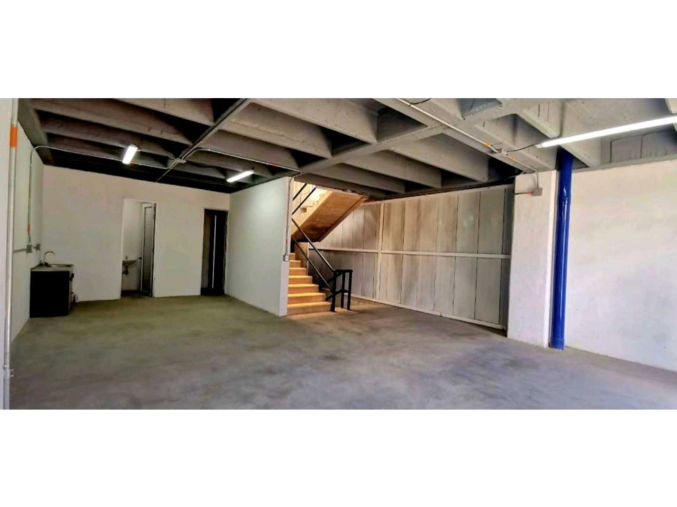 Venta Bodega Caldas - 5