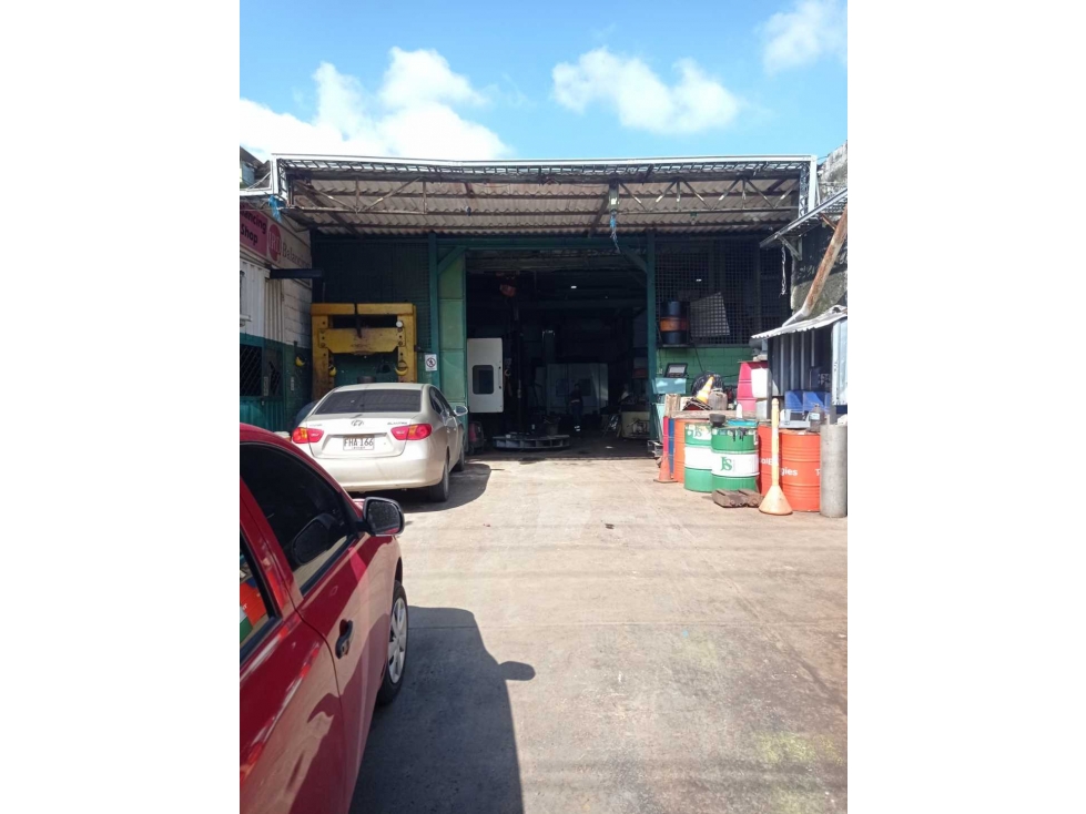 VENTA BODEGA CON OFICINAS EN CARTAGENA BARRIO EL BOSQUE - 6